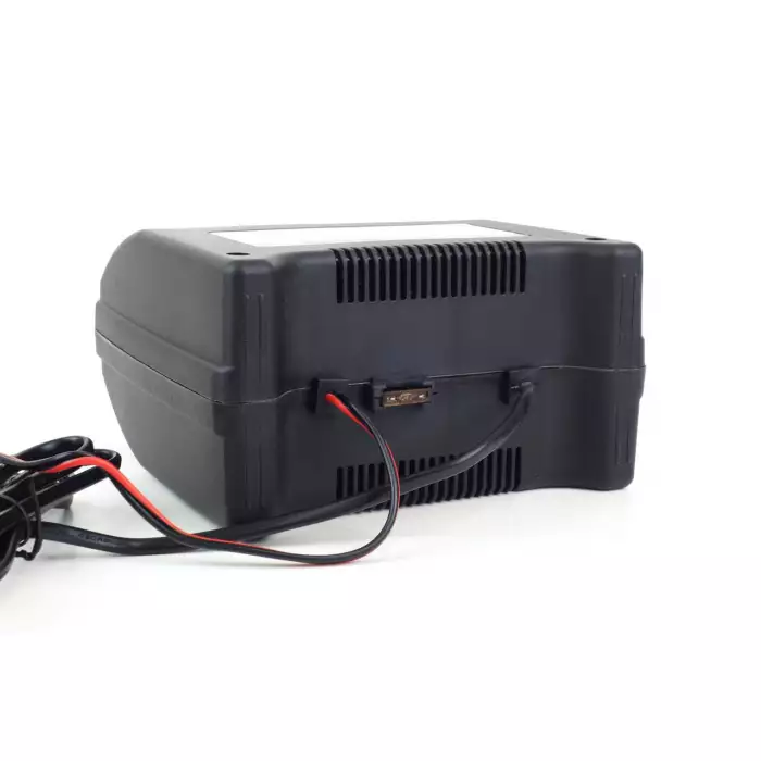 Зарядний пристрій AMiO 12V SBC-6A 02085